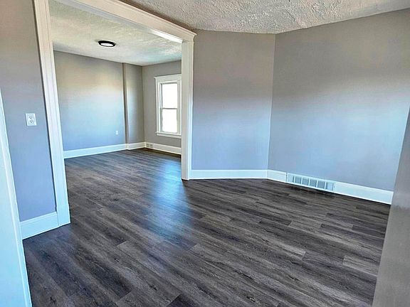4th image of 27 Florida St #2