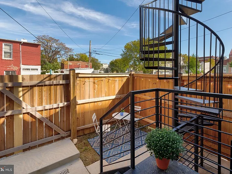 3229 Sherman Ave NW — Photo 16
