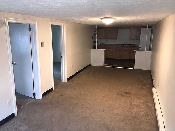 2nd image of 30 Washington Ave APT 10