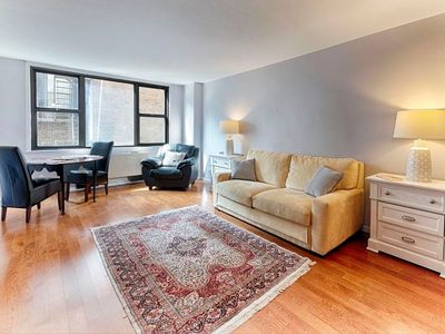130 E 18th St APT 5J, New York, NY, 10003