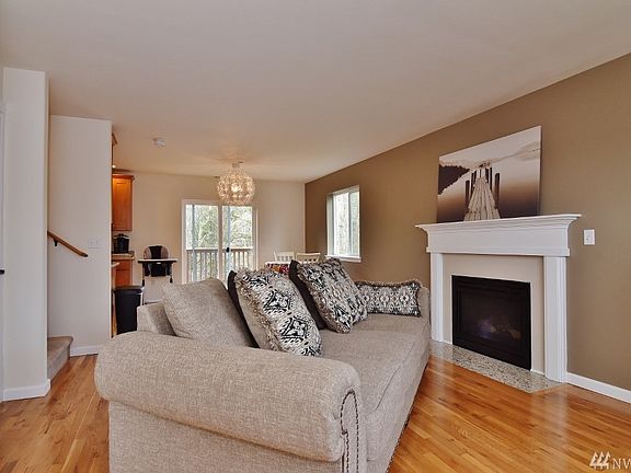 4th image of 3941 Faith Pl NW