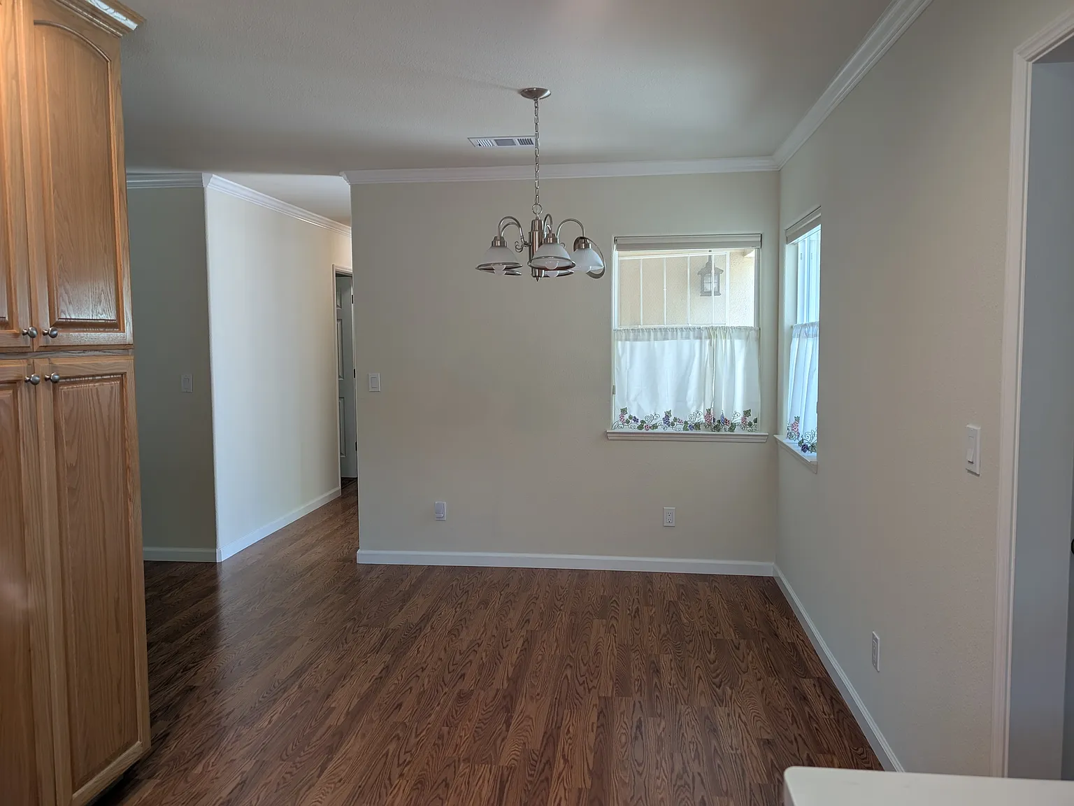 3 bed, 1547 sqft, $5,500 — Photo 4
