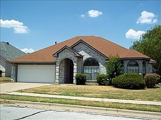 1st image of 6805 Moss Ln