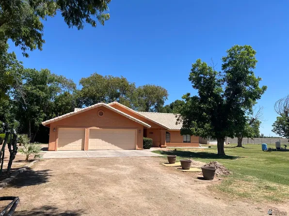 4242 W County Rd #15, Somerton, AZ 85350