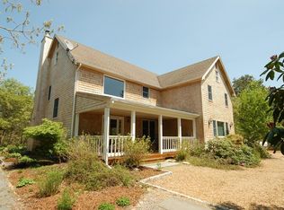 9 Old Dunhams Corner Way, Edgartown, MA 02539