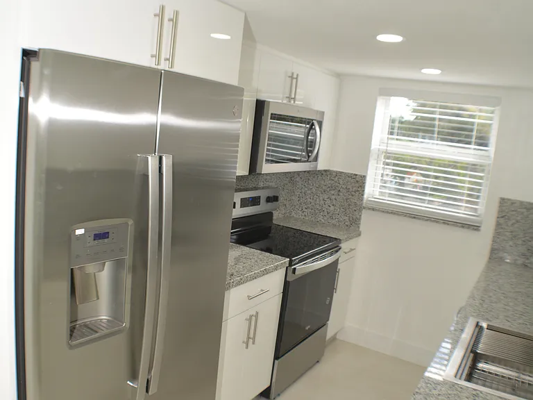 9300 W Flagler St #229 — Photo 38