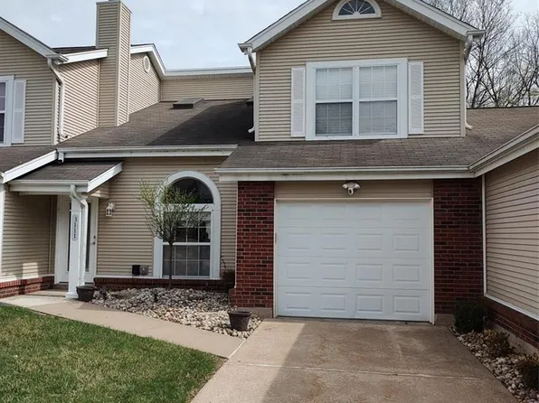 3111 Green Prairie Dr #3, Saint Charles, MO 63303