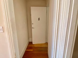 814 Park Ave #8, Baltimore, MD 21201
