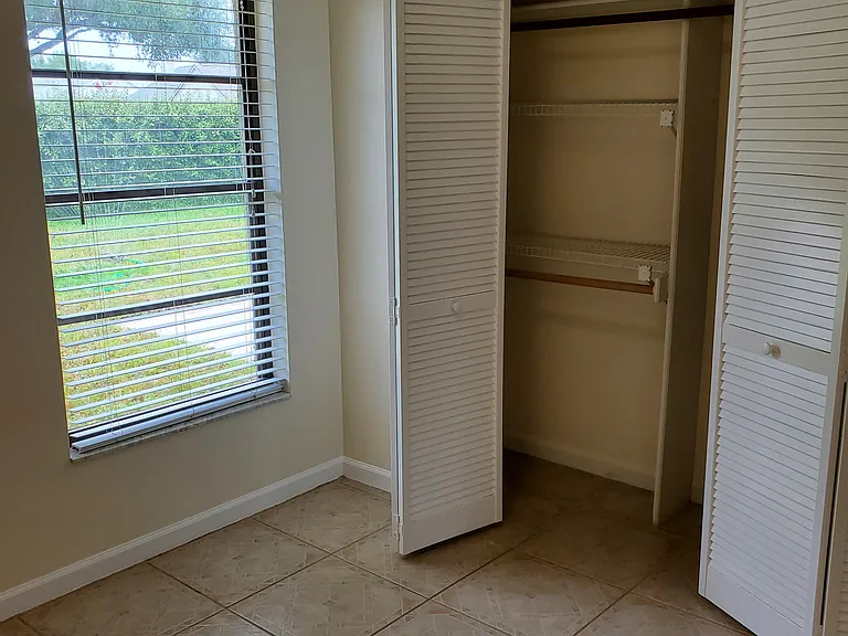 1609 Bent Pine Way — Photo 17