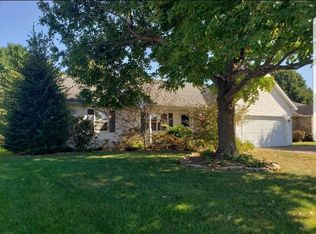 1834 Plaza Dr, Evansville, IN 47715