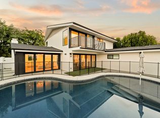 15655 Castlewoods Dr, Sherman Oaks, CA 91403
