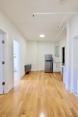 Rented by Keller Williams NYC | media 20