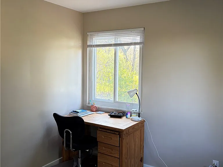 359 Dorseyville Rd — Photo 11