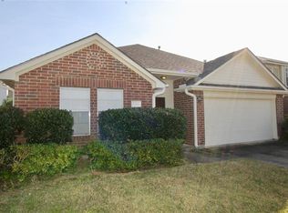 19819 Black Cherry Bend Ct, Cypress, TX 77433