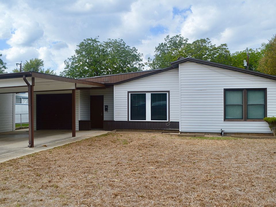 1st image of 223 Creath Pl