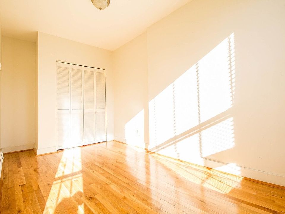 2nd image of 1086 Fulton St #5FF