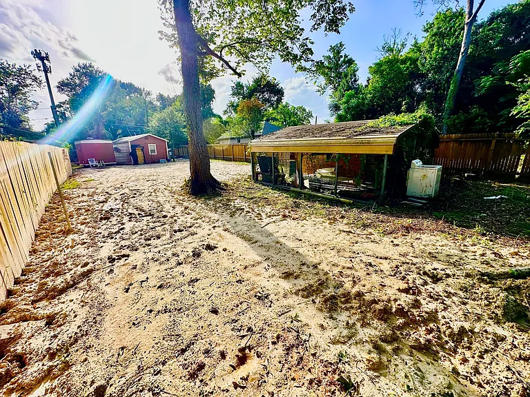 19422 Borders Dr — Photo 7