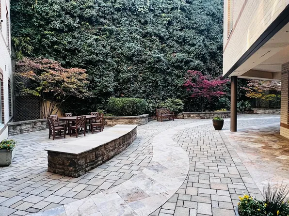 2141 Wisconsin Ave NW APT 404, Washington, DC 20007