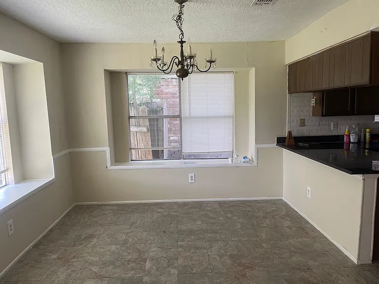 14619 Wind Lawn Dr — Photo 5