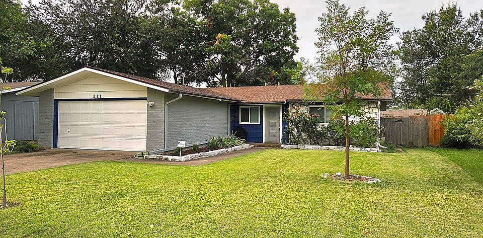 1st image of 821 Loganwood Ave