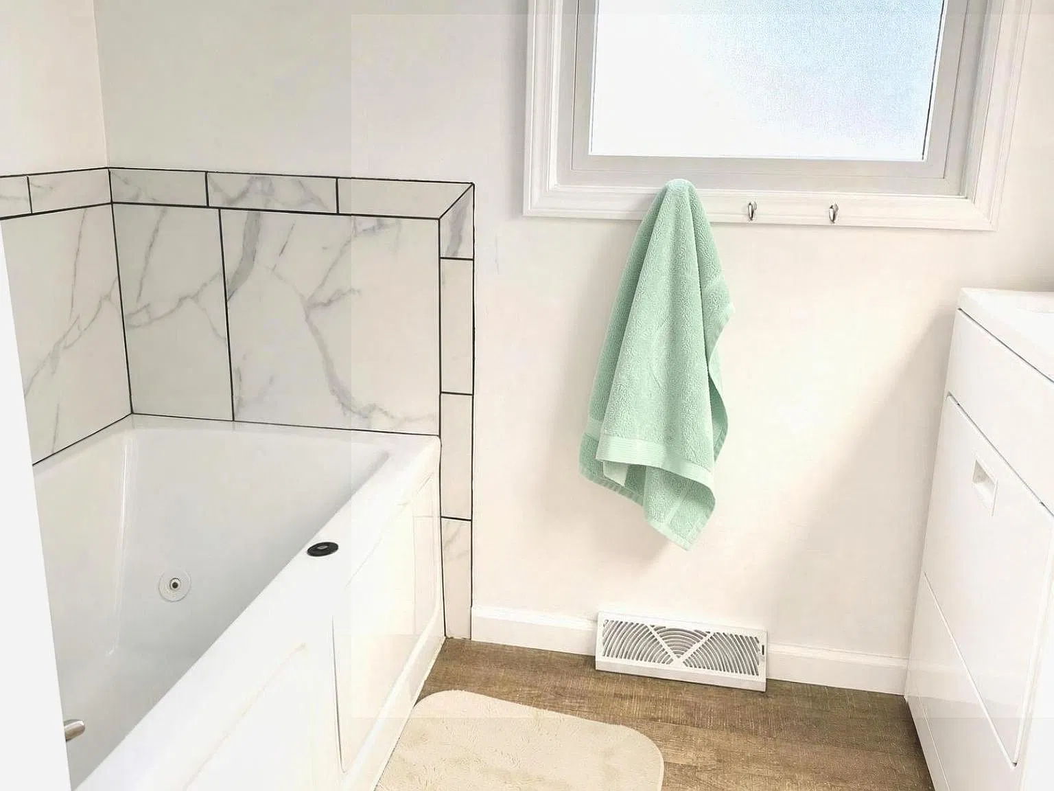 2167 9th Street / 1417 Springdale Lane — Photo 3