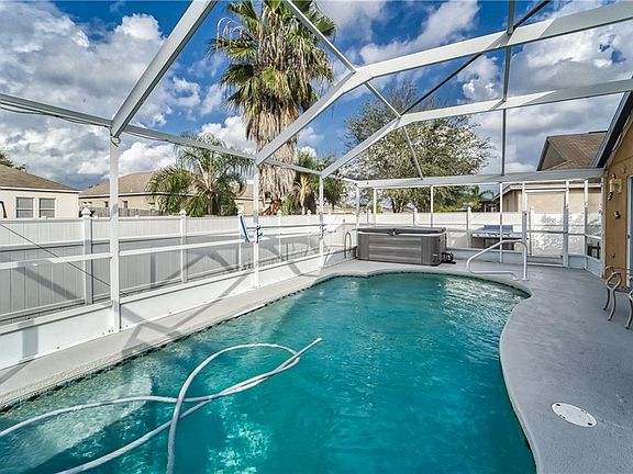 4th image of 24543 Victoria Wood Ct