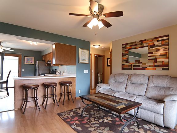 5th image of 204 Winesap Ct