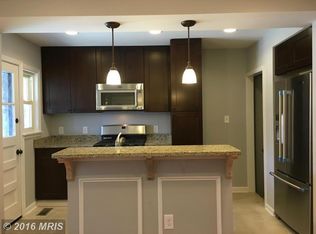 806 Arncliffe Rd, Baltimore, MD 21221