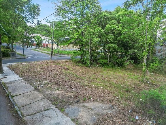 5th image of 459 Paines Ave NW