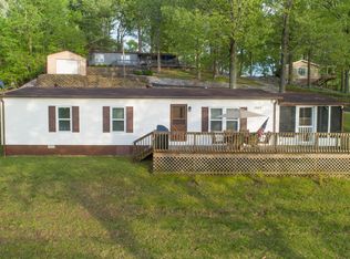 211 Ralph Beatty Rd, Eddyville, KY 42038