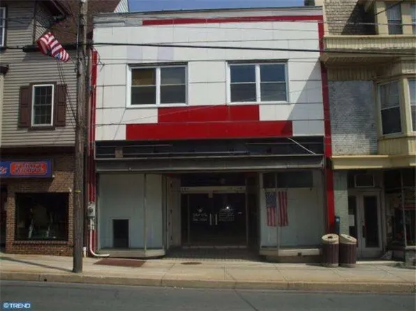 12 E Main St, Schuylkill Haven, PA 17972