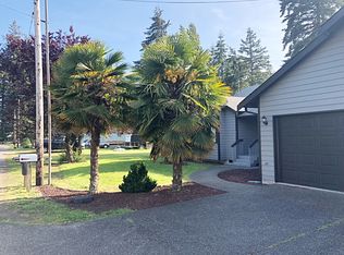 417 N 17th St, Elma, WA 98541