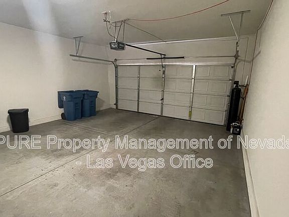 3rd image of 10445 Orchard Lodge St