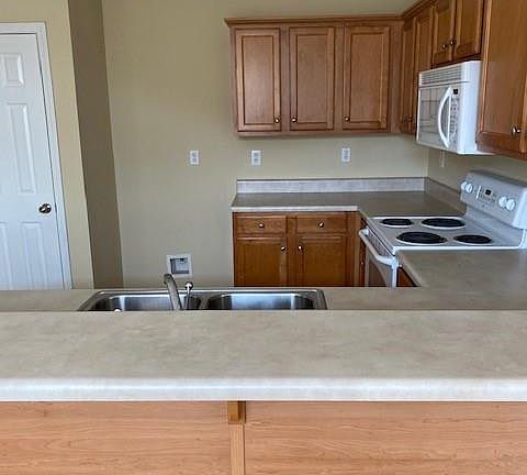 3rd image of 5349 Cimaron Ct