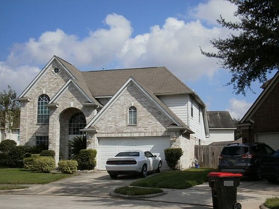 2nd image of 1822 Laurel Oaks Dr
