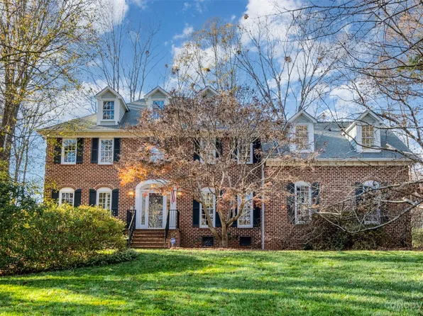 1419 Chadmore Ln NW, Concord, NC 28027