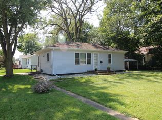 1656 Cornwall Ave, Waterloo, IA 50702
