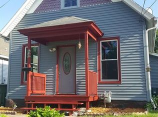 605 I Ave NW, Cedar Rapids, IA 52405