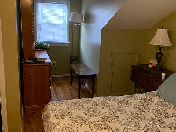 5th image of 1315 Wexford Ave