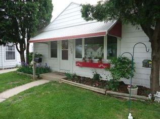 320 S 82nd St, Milwaukee, WI 53214