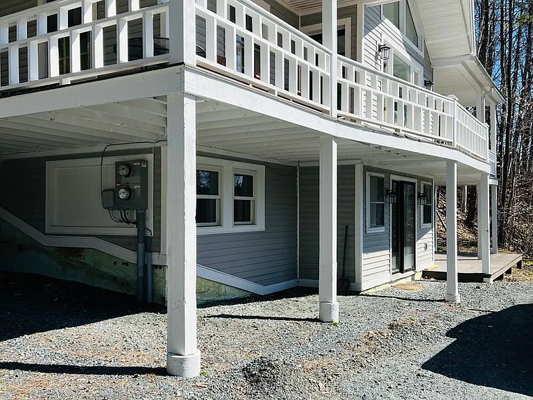 1398 Quechee Hartland Road — Photo 4