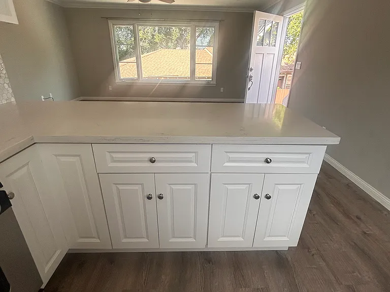 2334 1/2 Del Mar Rd — Photo 16