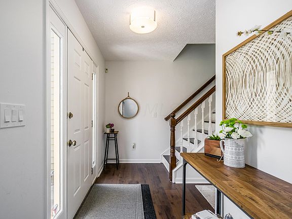 2nd image of 265 Winter Hill Pl