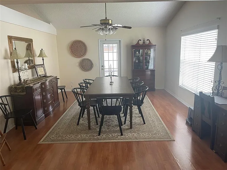 4218 McClung Dr — Photo 8