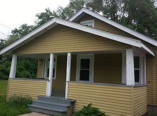 3907 Preston St, Rockford, IL 61102