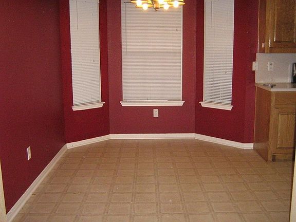3rd image of 28 Blackjack Cir