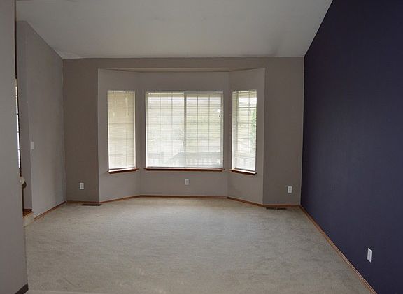4th image of 4027 SE Empress Ct