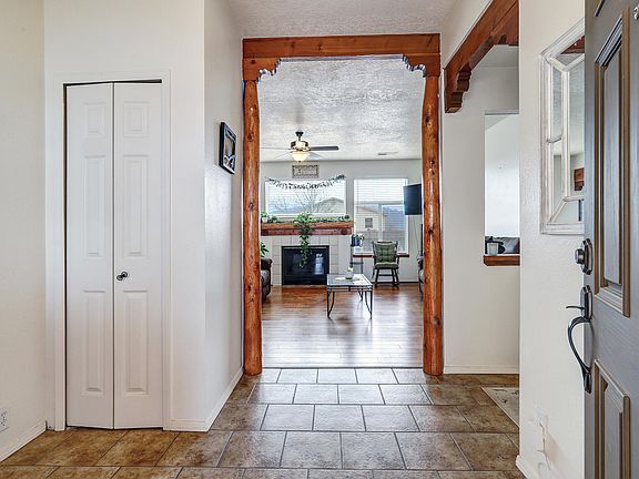 3rd image of 7067 Clark Hills Dr NE