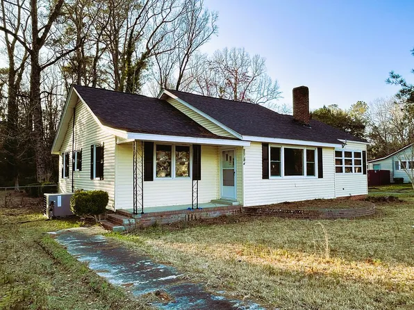 7026 Freedom Rd, Branchville, SC 29432