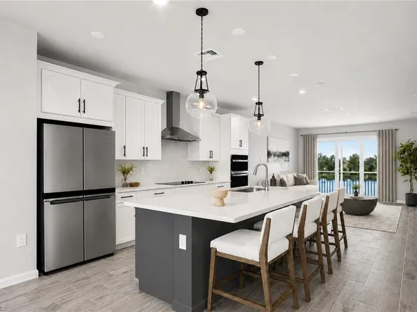 4596 Arboretum CIR #202, NAPLES, FL 34112